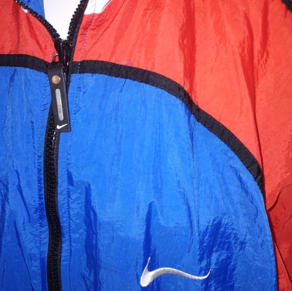 VINTAGE Nike jacket - Picture 3 of 9